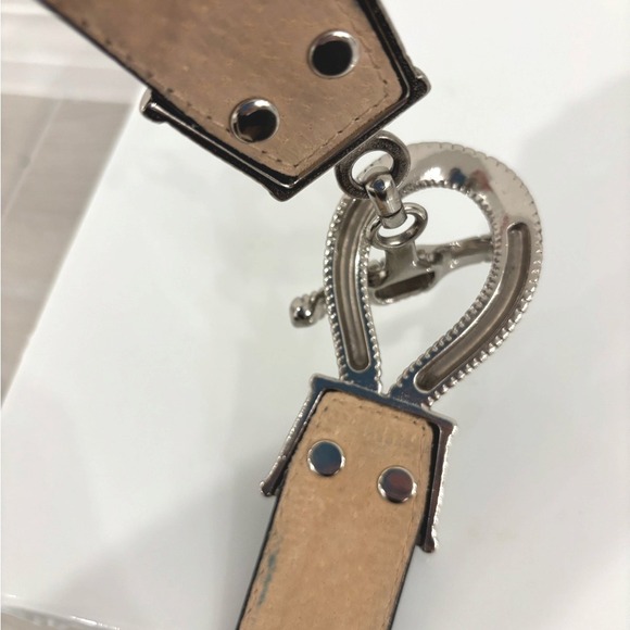 Black Belt with Silver Buckle Unique Toggle Closure Belt Fashion Accessory - Picture 3 of 16